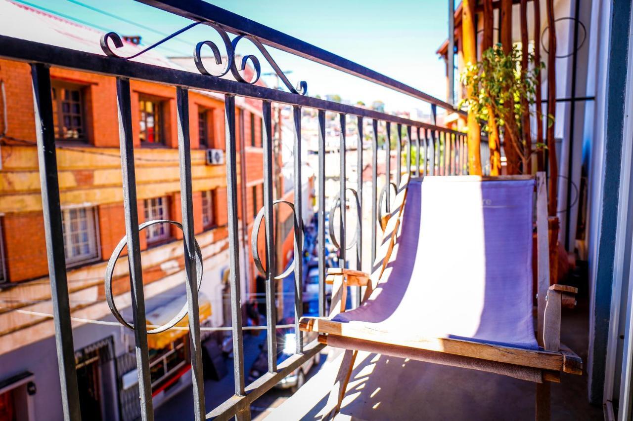 Hotel Restaurant La Ribaudiere Antananarivo Exterior photo